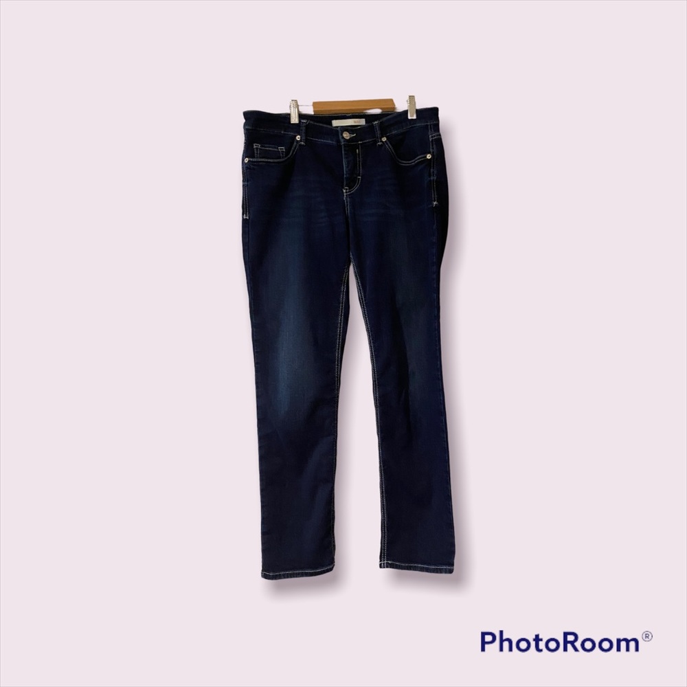 MAC jeans. Soft stretch, mid-rise. Jog-n-pipe size 42 European/30/ us size 12